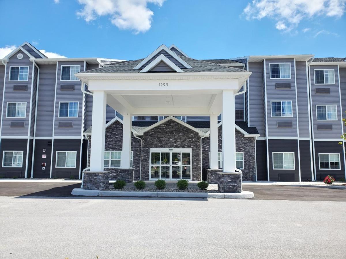 Microtel Inn & Suites By Wyndham Farmington Exterior photo