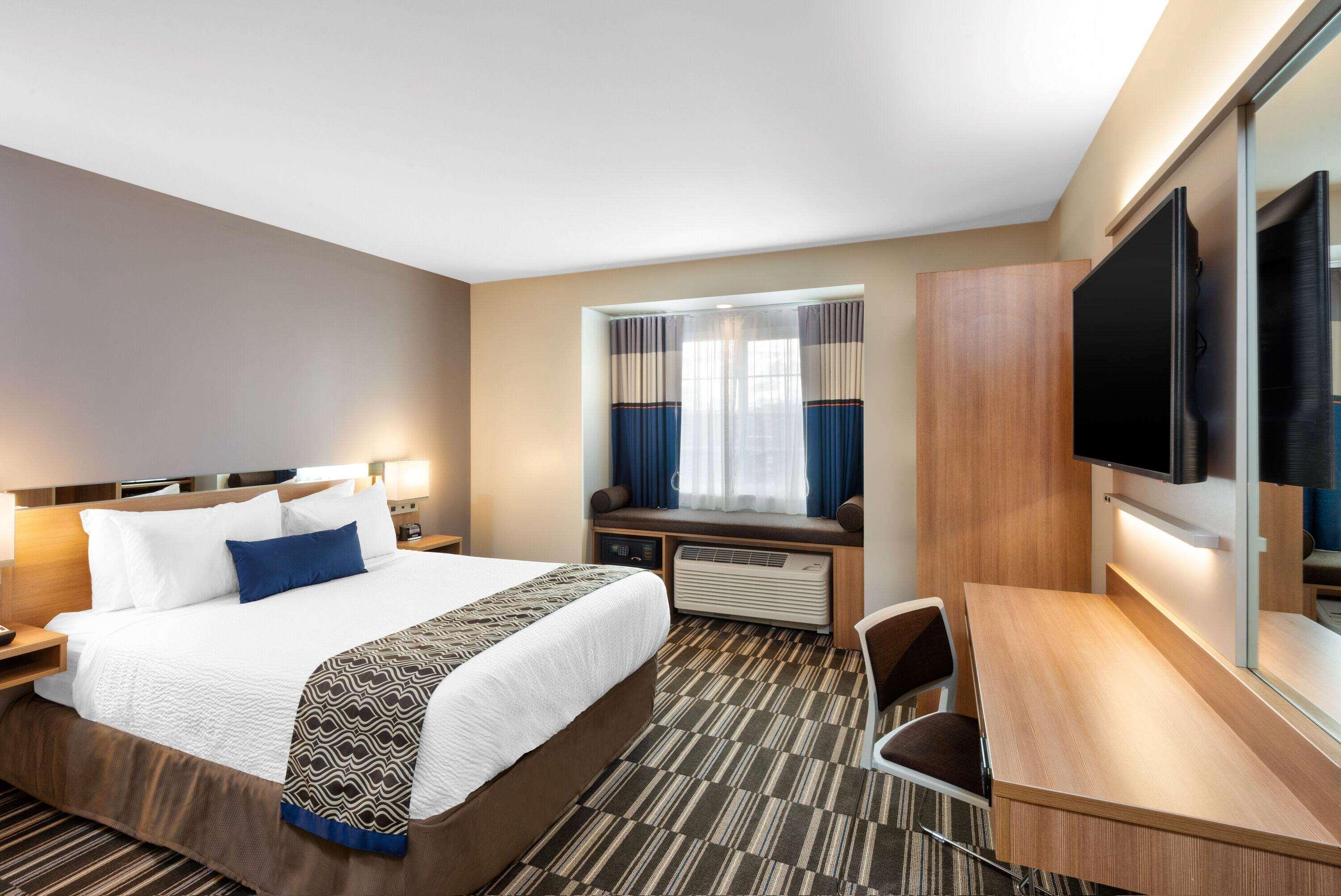 Microtel Inn & Suites By Wyndham Farmington Exterior photo