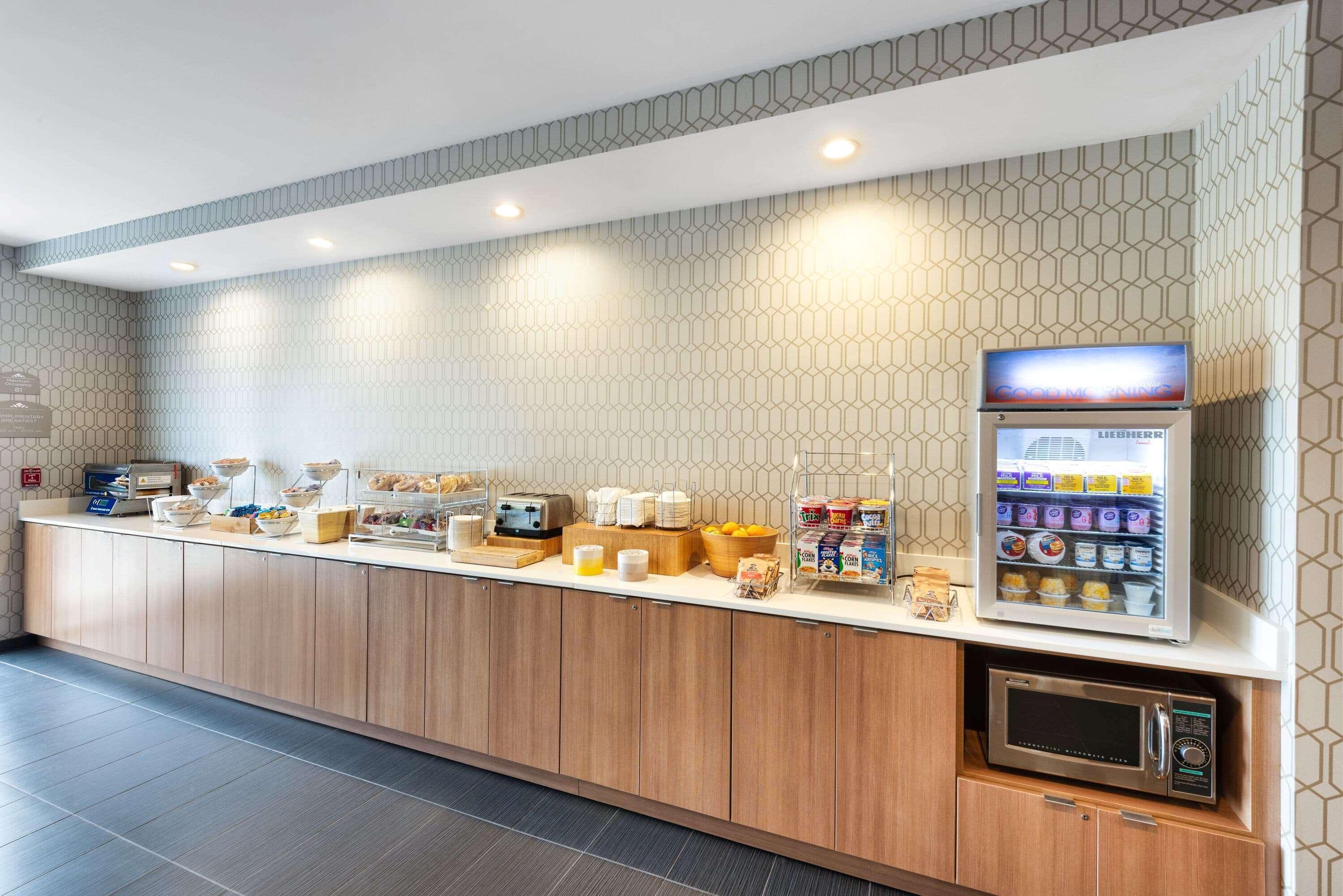 Microtel Inn & Suites By Wyndham Farmington Exterior photo